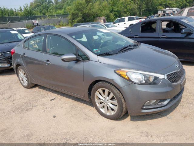  Salvage Kia Forte
