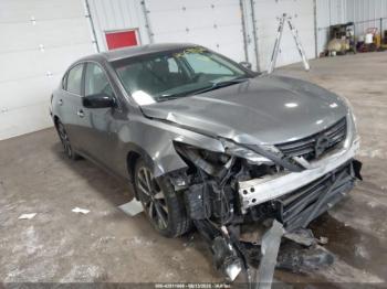  Salvage Nissan Altima