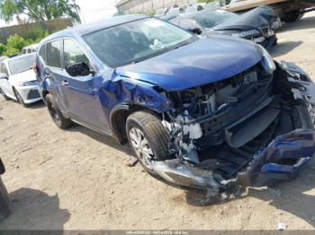  Salvage Nissan Rogue