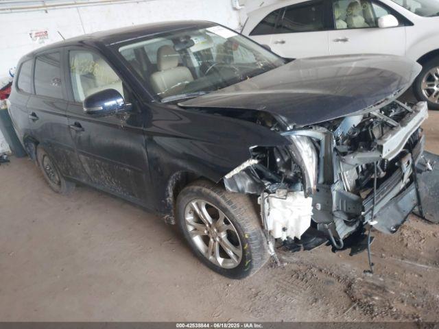  Salvage Mitsubishi Outlander
