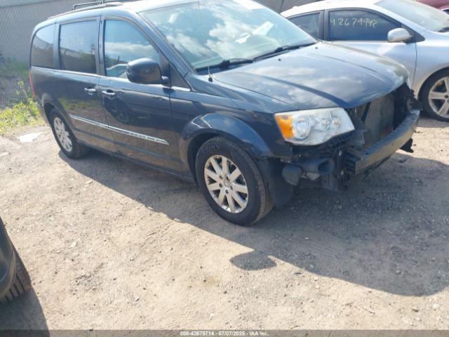  Salvage Chrysler Town & Country