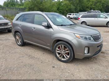  Salvage Kia Sorento
