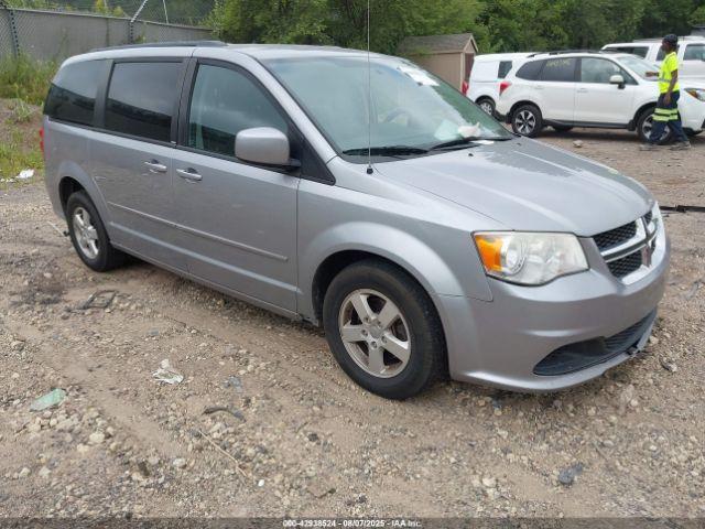  Salvage Dodge Grand Caravan