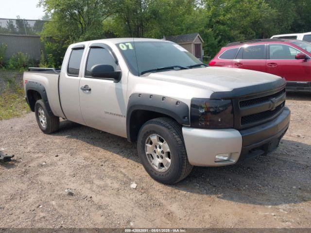  Salvage Chevrolet Silverado 1500