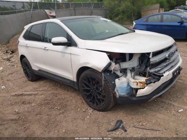  Salvage Ford Edge
