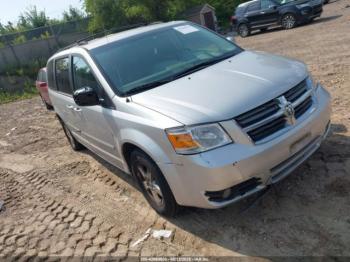  Salvage Dodge Grand Caravan