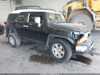 Salvage Toyota FJ Cruiser