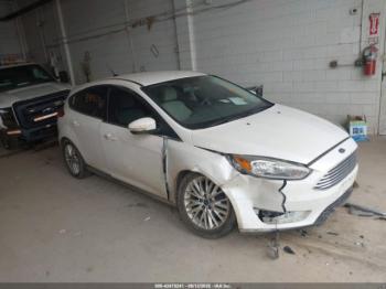  Salvage Ford Focus