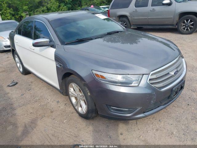  Salvage Ford Taurus