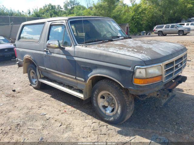  Salvage Ford Bronco