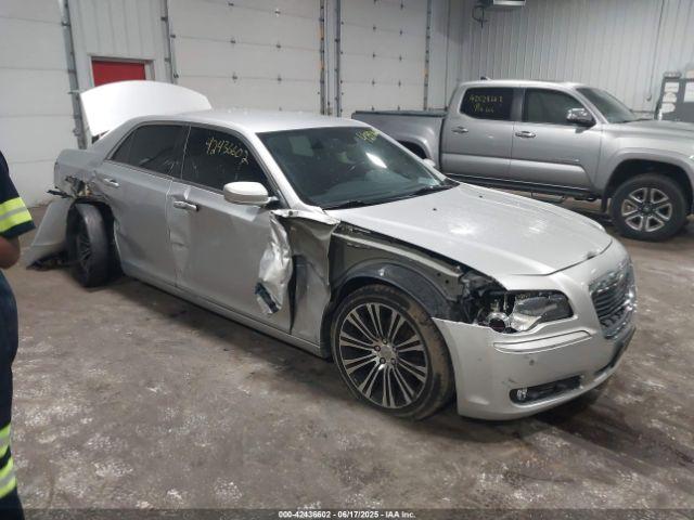  Salvage Chrysler 300