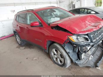  Salvage Jeep Compass