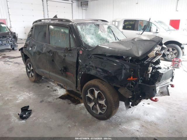  Salvage Jeep Renegade