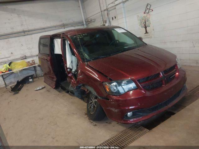  Salvage Dodge Grand Caravan