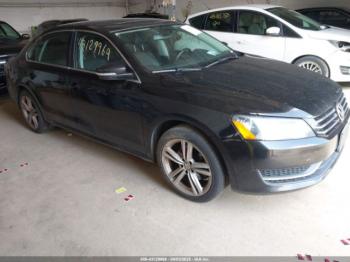  Salvage Volkswagen Passat