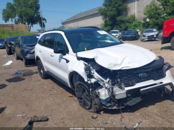  Salvage Kia Sorento