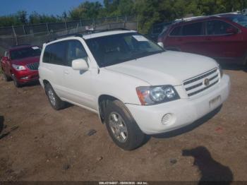  Salvage Toyota Highlander