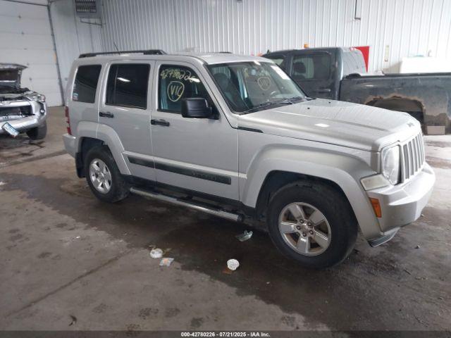  Salvage Jeep Liberty