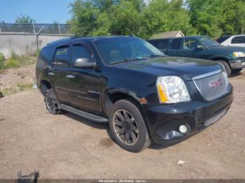  Salvage GMC Yukon