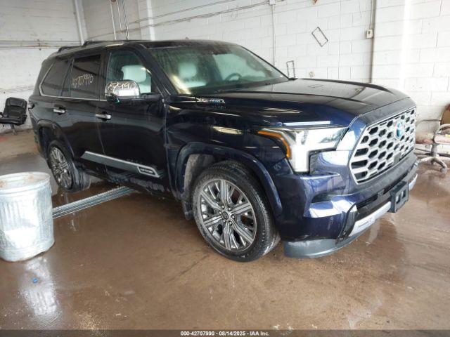  Salvage Toyota Sequoia
