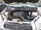 Toyota RAV4 Image 9