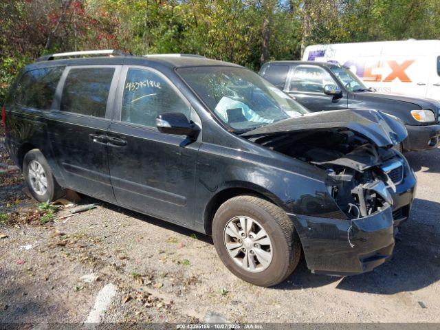  Salvage Kia Sedona