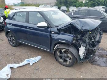  Salvage Hyundai VENUE