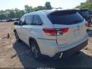 Toyota Highlander Limited Platinum Image 6