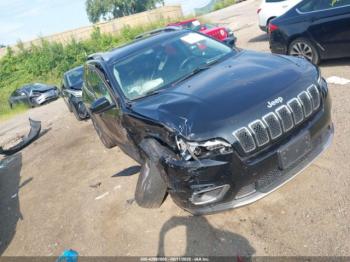  Salvage Jeep Cherokee