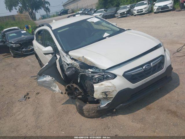  Salvage Subaru Crosstrek