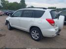 Toyota RAV4 Limited V6 Image 4