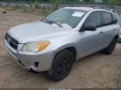 Toyota RAV4 Image 2