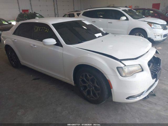  Salvage Chrysler 300