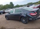 Toyota Camry Le Image 5
