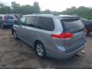 Toyota Sienna Le V6 8 Passenger Image 2