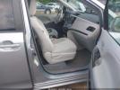 Toyota Sienna Le V6 8 Passenger Image 15