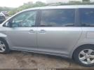 Toyota Sienna Le V6 8 Passenger Image 10