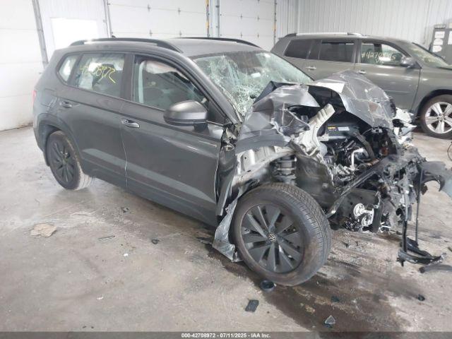  Salvage Volkswagen Taos