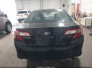 Toyota Camry Le Image 10