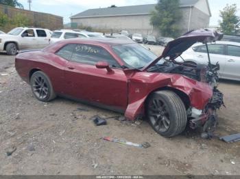  Salvage Dodge Challenger