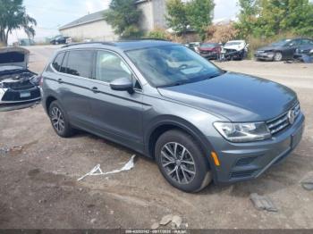  Salvage Volkswagen Tiguan