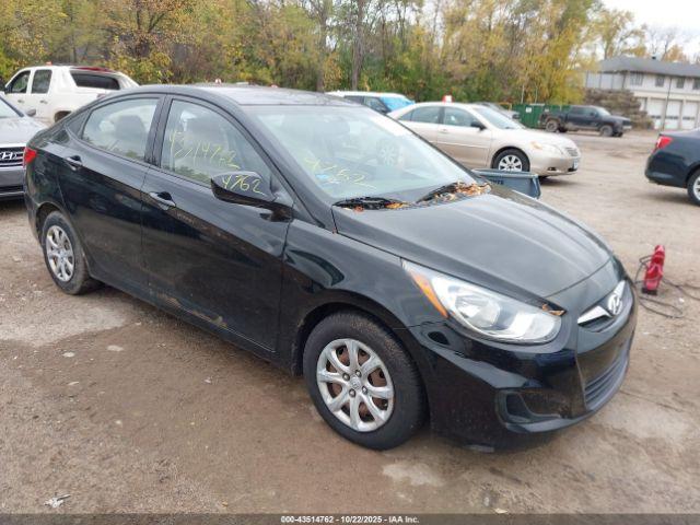  Salvage Hyundai ACCENT