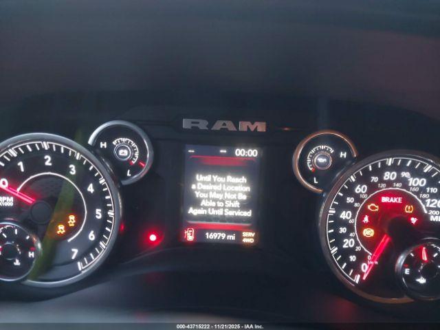 Ram 2500 Tradesman  4x4 6'4 Box Image 5