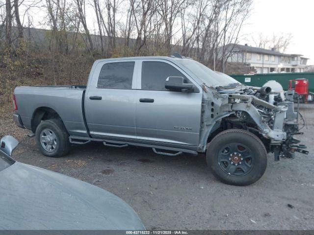 Ram 2500 Tradesman  4x4 6'4 Box Image 11