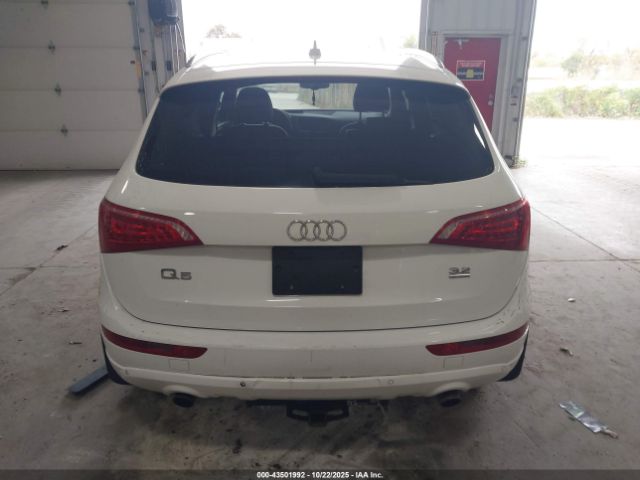 Audi Q5 3.2 Premium Image 16