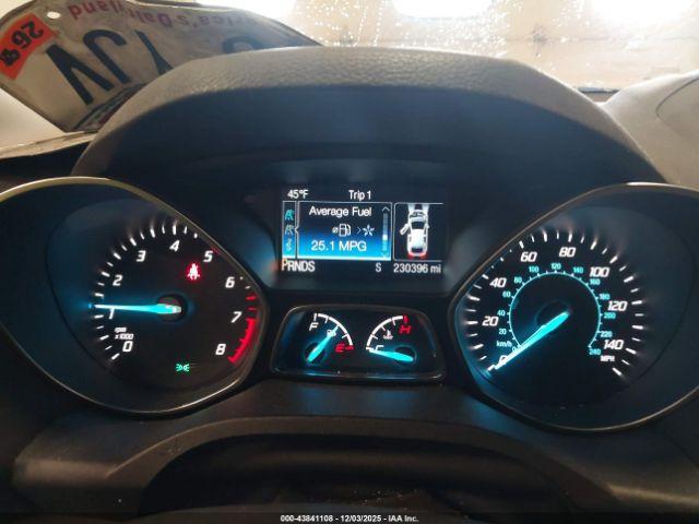 Ford Escape Titanium Image 6