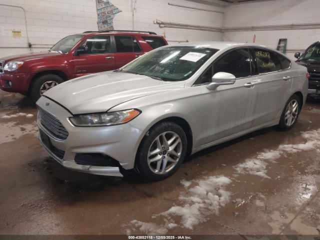 Ford Fusion Se Image 4