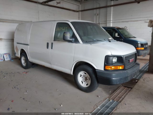 GMC Savana Work Van Image 1