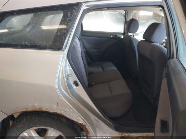 Toyota Matrix Xrs Image 6