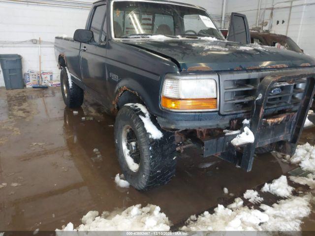Ford F-250 Image 6
